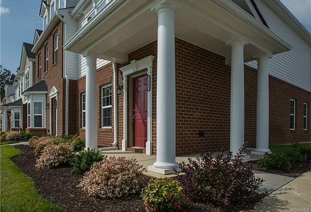 1st image of 7333 Pebble Lake Dr #6