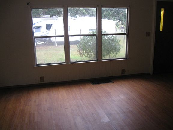 3rd image of 3150 NE 36th Ave Lot 464