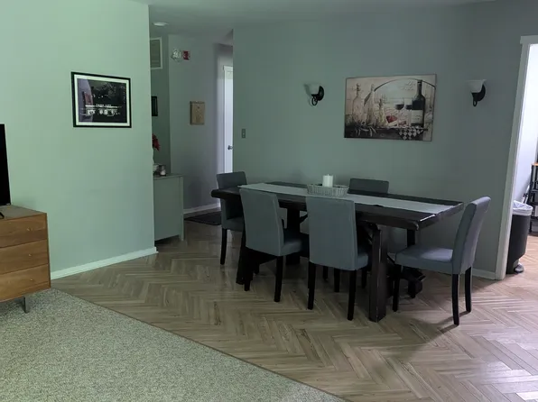 151 Heritage Village #B, Southbury, CT 06488