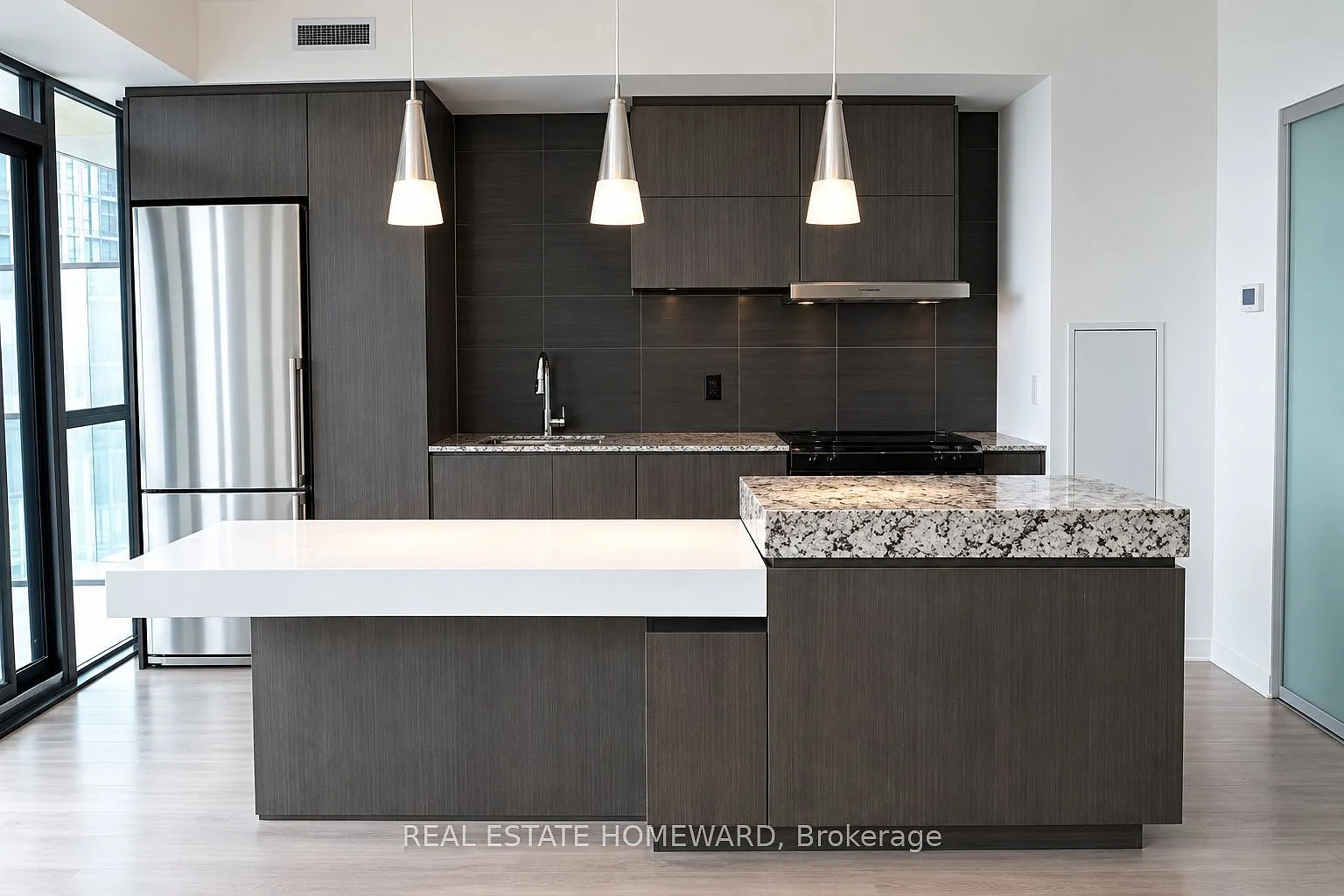 2 bed, $2,750 — Photo 1