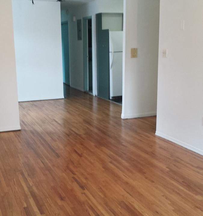 1st image of 3064 30th St
