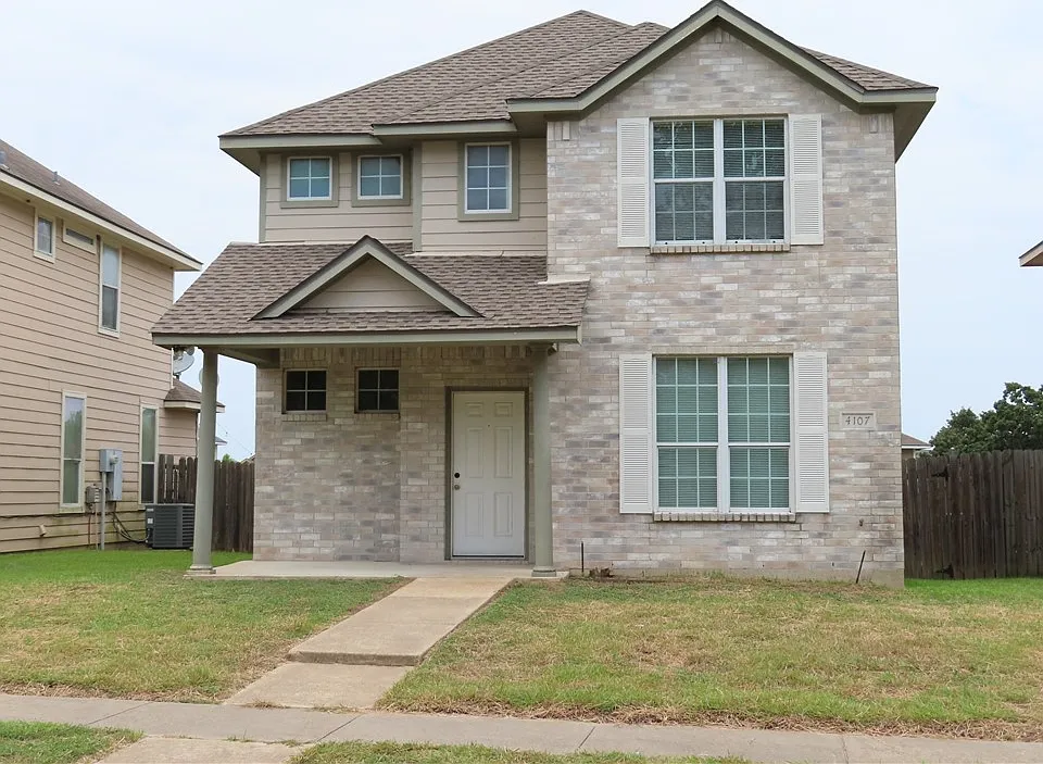 4107 McFarland Dr