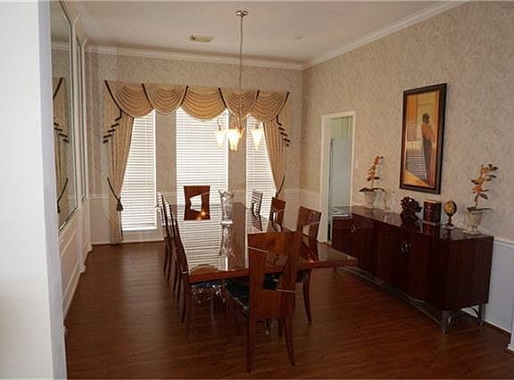 4th image of 12602 Mardi Gras Dr