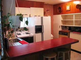 31 Openwood Ln, Levittown, PA