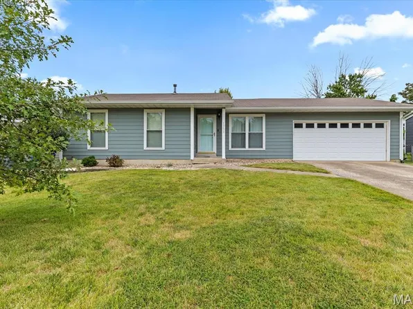 1353 Osage Meadows Dr, O'Fallon, MO 63366