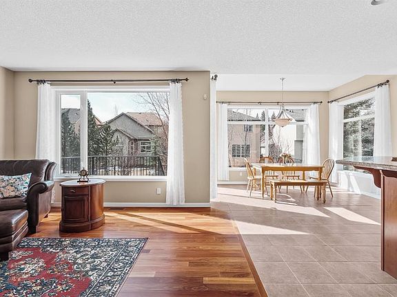 4th image of 430 N Discovery Ridge Blvd SW