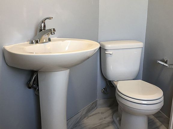 E1F56841-A776-45F6-BB73-F7D0024DC9A5