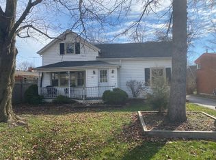 107 S Greeley St, Palatine, IL