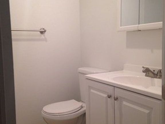 5th image of 520 W Spruce St #C205-527-w
