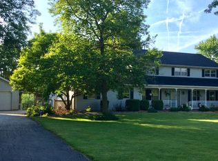 2602 Meadow Ridge Dr, Highland, IL 62249