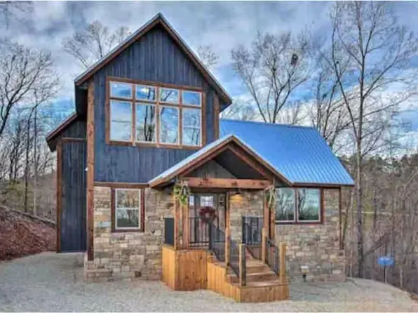 356 Little Creek Ln, Broken Bow, OK 74728