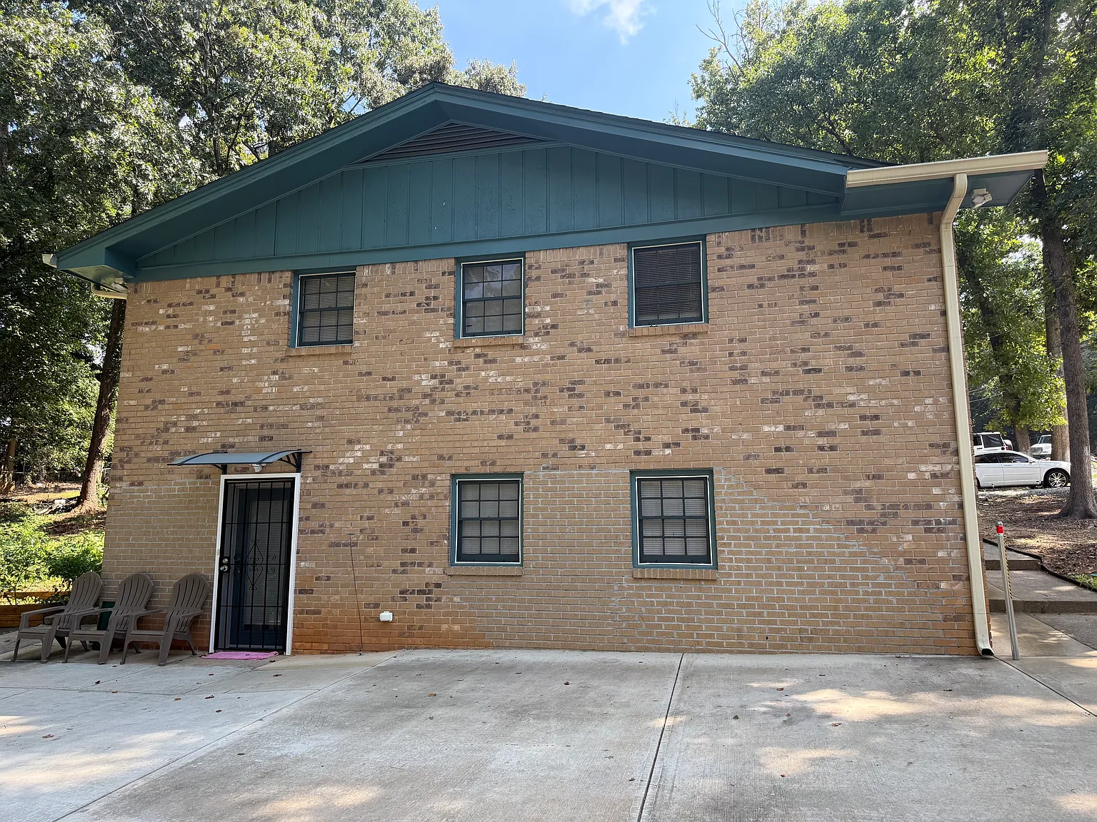 2 bed, 1675 sqft, $1,560 — Photo 2