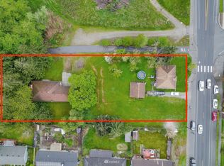 1225 N Laventure Rd, Mount Vernon, WA 98273