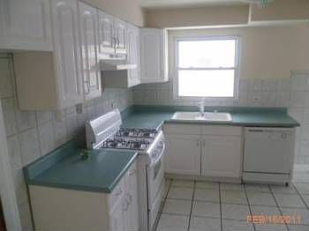 5th image of 4216 Church St