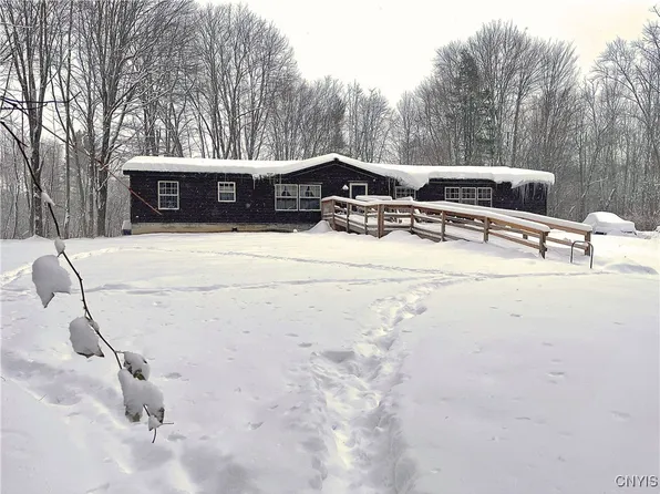 166 State Route 48 Hwy, Phoenix, NY 13135
