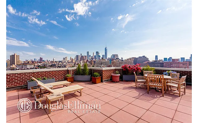 Sold by Douglas Elliman | media 19