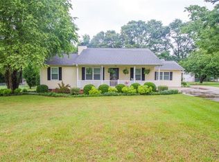 1812 Old Pearman Dairy Rd, Anderson, SC 29625