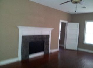 418 3rd St, Humble, TX 77338