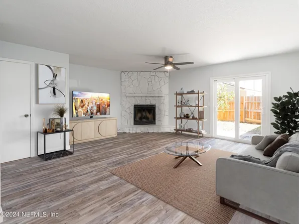 2113 W DUNES WAY Drive, Jacksonville, FL 32225