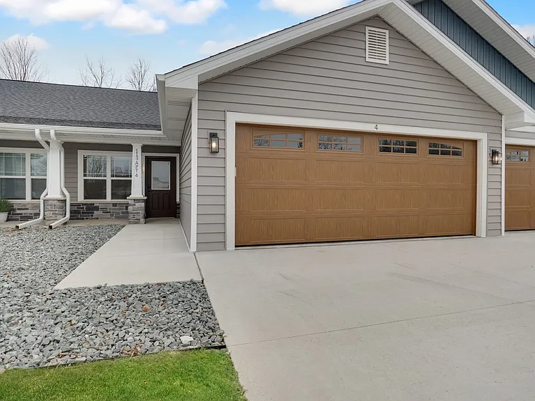113 Eiche Dr — Photo 50