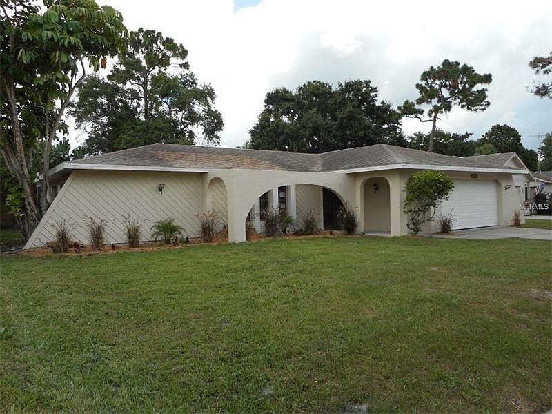 1st image of 4166 Lancaster Dr