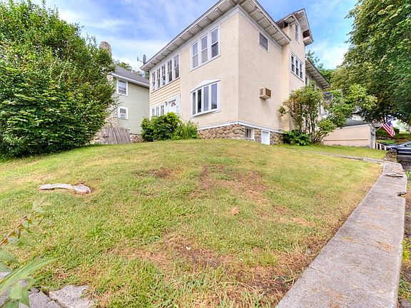 3rd image of 279 Hamilton St