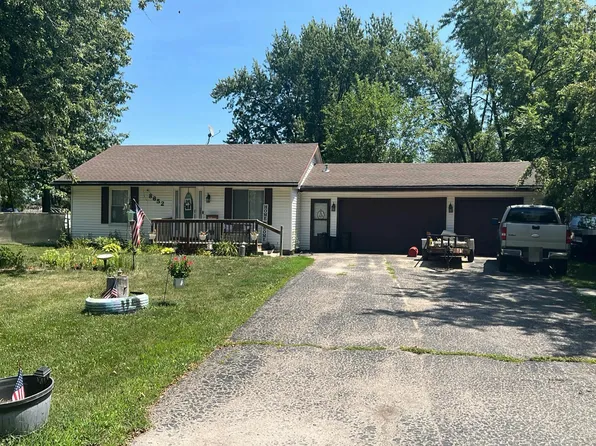 8652 Surfwood Dr, Monroe, MI 48162