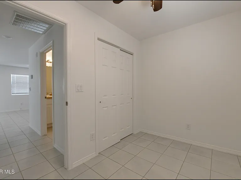 4626 Maxwell Ave #C — Photo 19
