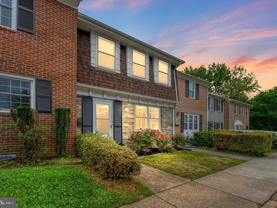 1st image of 8390 Glastonbury Ct