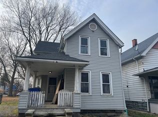 2082 W 83rd St, Cleveland, OH 44102