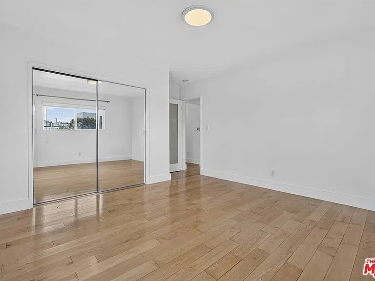 119 Paloma Ave #M — Photo 18