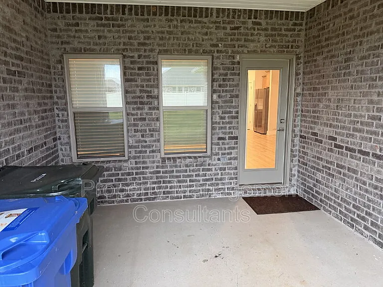 14872 Demarie Ln — Photo 30