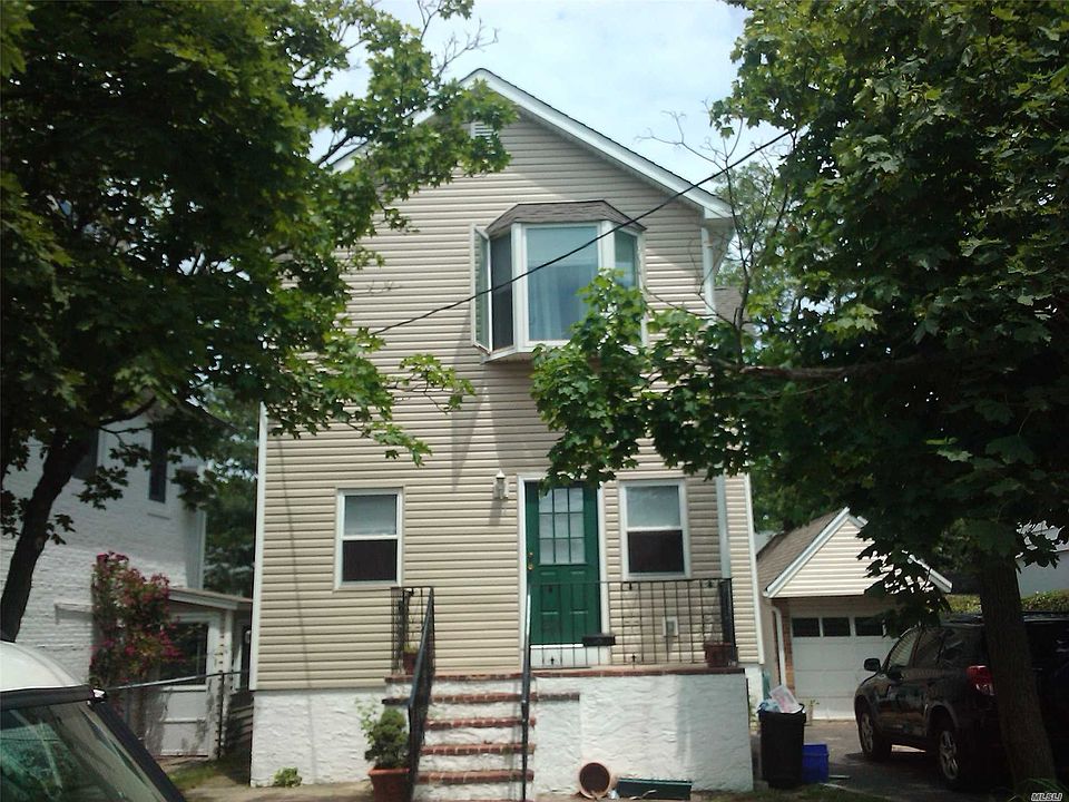 1st image of 11 August Ave
