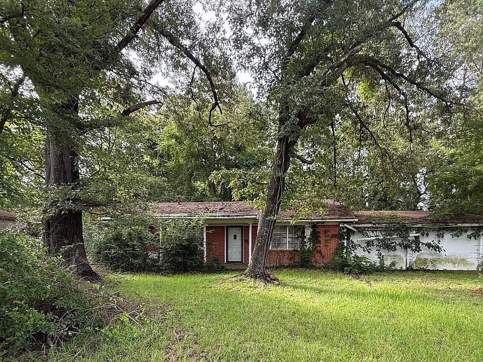 1st image of 2103 E Houston Ave