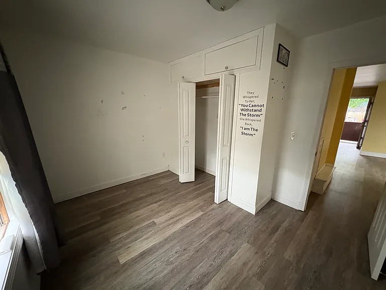 180 Olivia St #4 — Photo 4