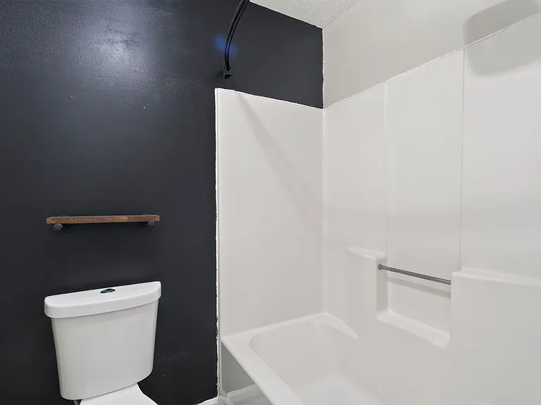 119 Kingsbridge Ln — Photo 22