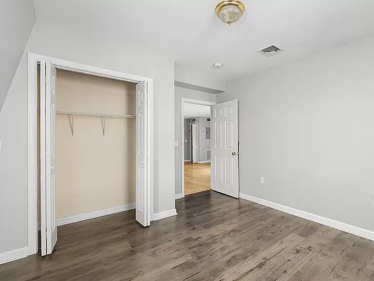 86 Grove St #2 — Photo 8