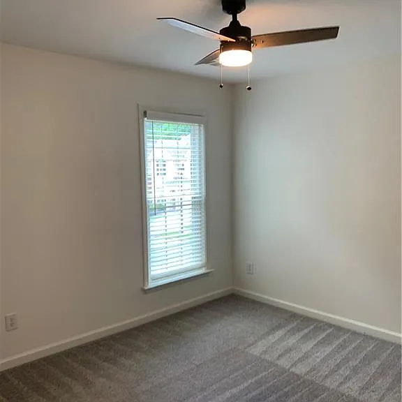3470 Stoneham Dr — Photo 19