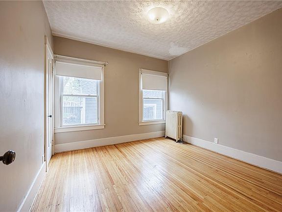 4th image of 1077 Harvard St APT 2
