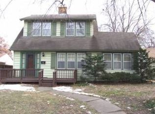 908 SW Anderson Ter, Topeka, KS 66606