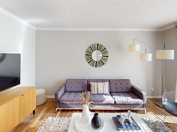 5th image of 5198 Franklin Park St