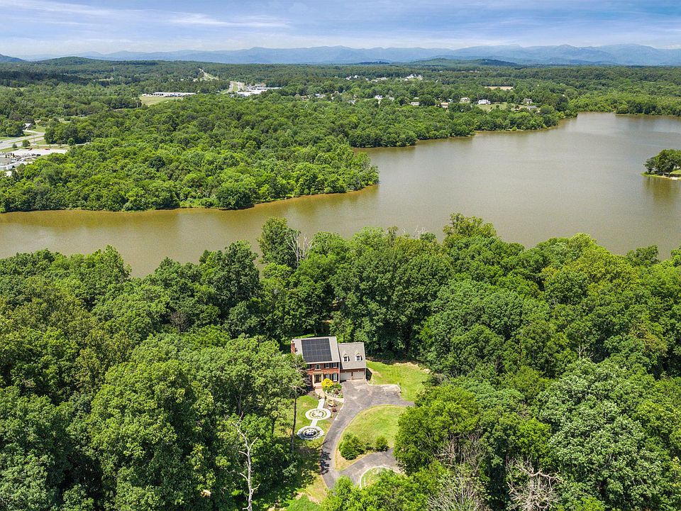 1st image of 770 Zeuswyn Dr