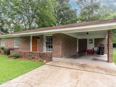 484 Saint Jude St, Pearl, MS, 39208