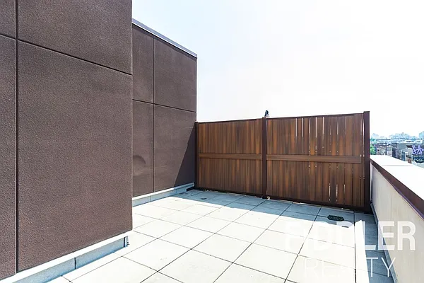 Rented by Fiddler Realty | media 26