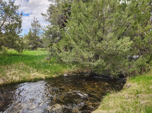 3041 Upper Burnt Fork School Rd, Stevensville, MT 59870