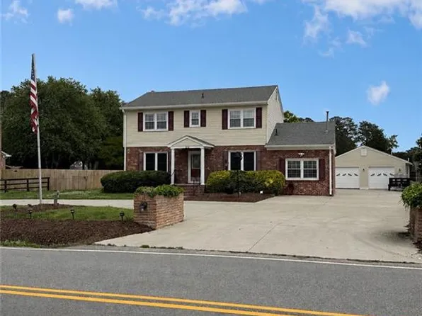 44 Rens Rd, Poquoson, VA 23662