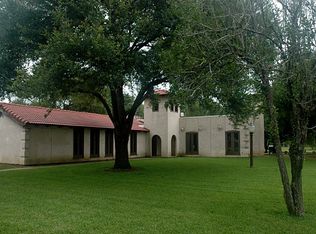 4831 Smith Rd, Bellville, TX 77418