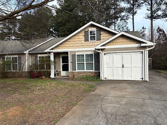 3rd image of 142 Melody Ln NW