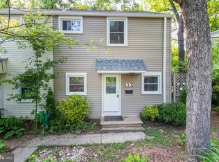 13 Hillside Rd, Greenbelt, MD 20770