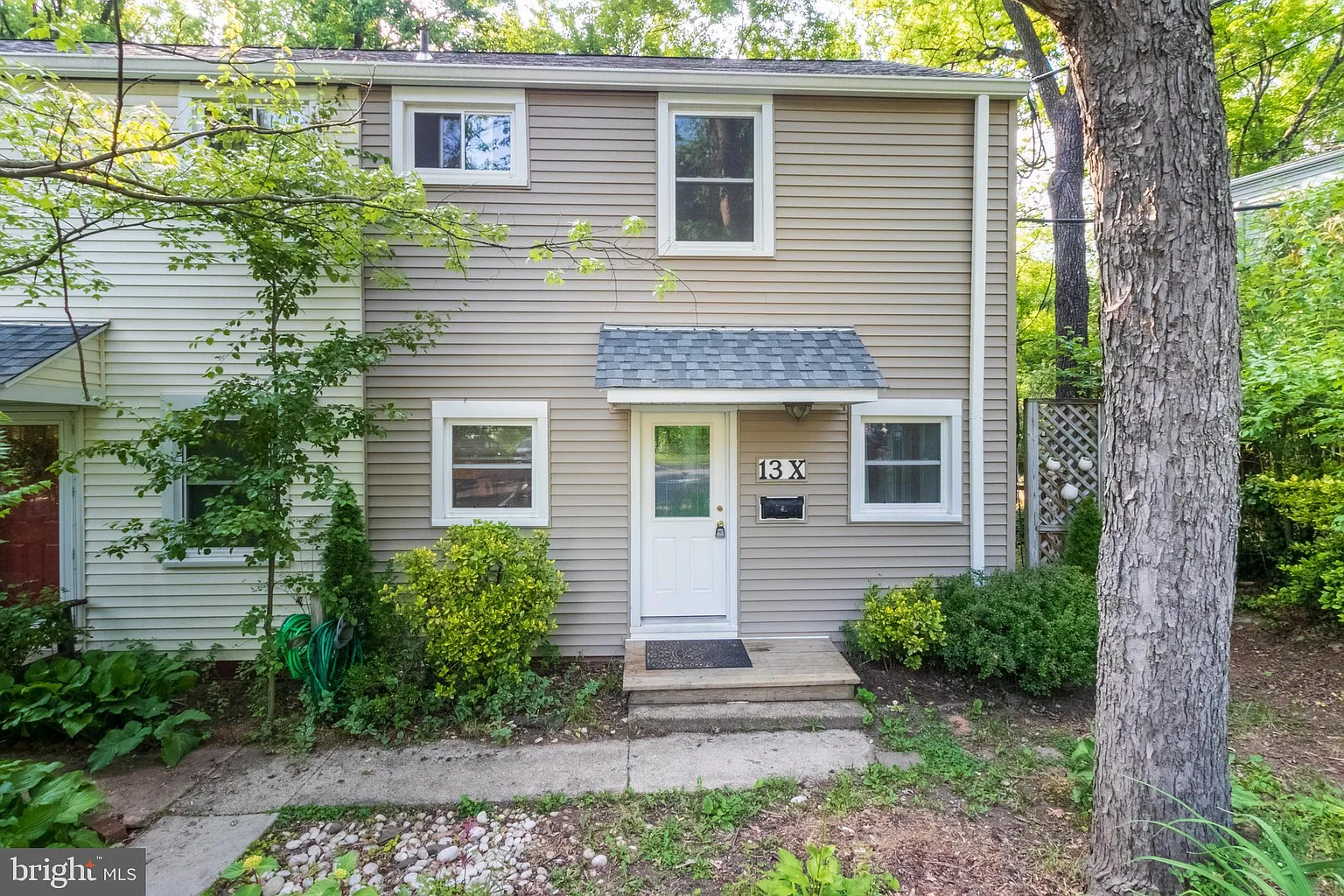 13 Hillside Rd photo 1